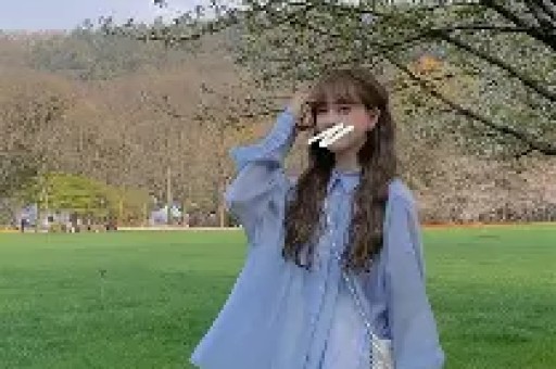 炸裂！司晓迪凌晨甩黑色吊带美照评论区从吃瓜到吐槽吵翻了天