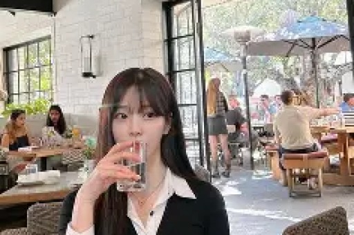 网红桐桐就酱突然停播圈内互撕爆猛料网友直呼这下真要凉了